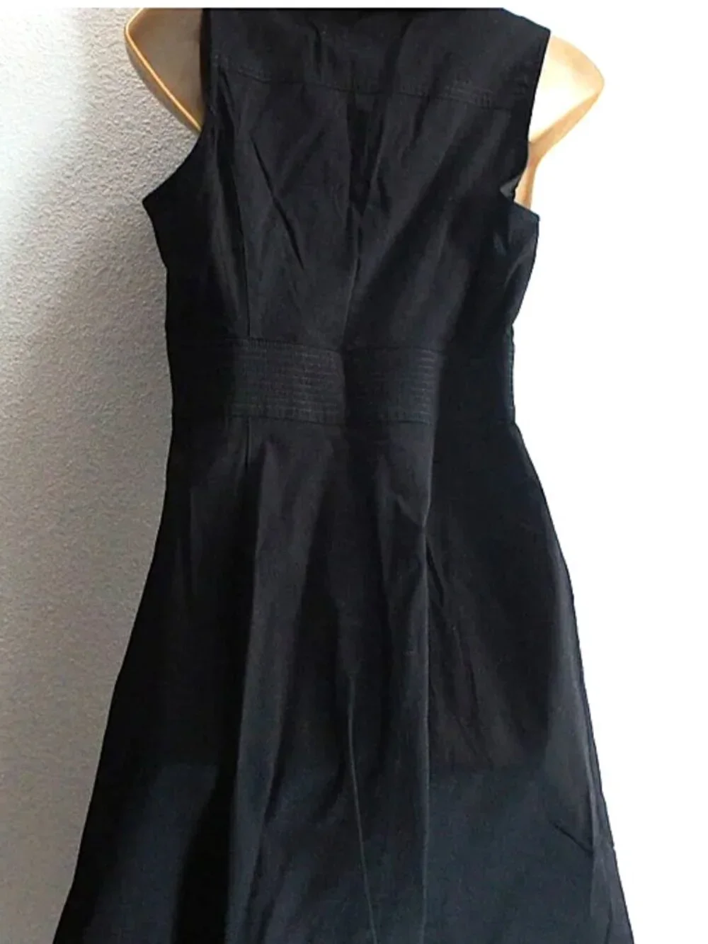 White House Black Market BLack Ruffle Neck Sleeveless Dress size 4 NWOT